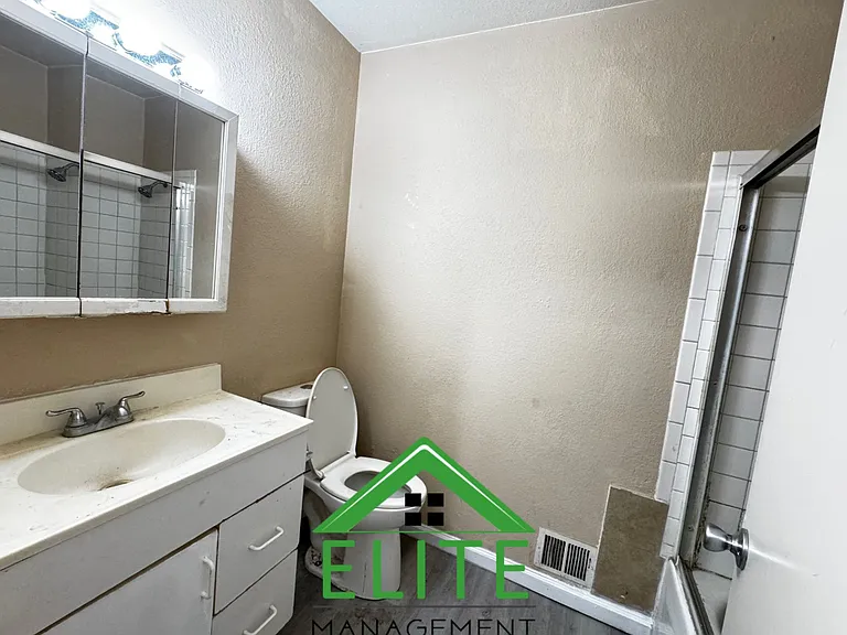 4040 Fruitridge Rd #3 — Photo 9