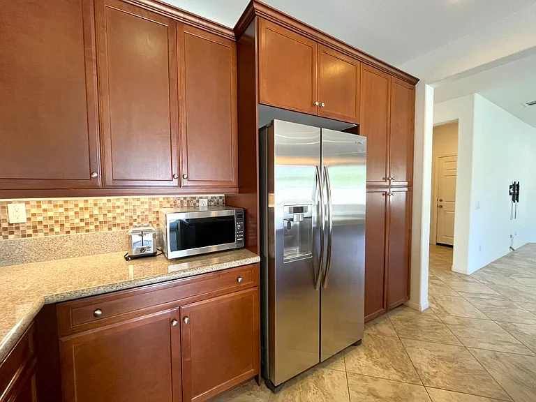 7143 Leighton Dr — Photo 8