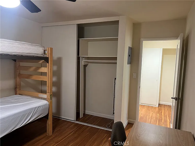 265 N Oakland Ave #7 — Photo 10