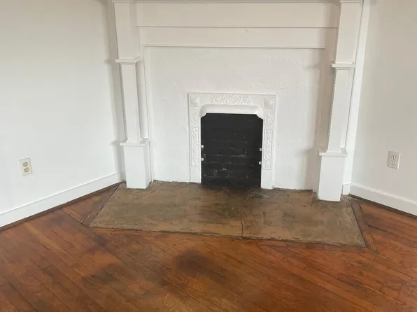 27 Fulton St #4, Asheville, NC 28801