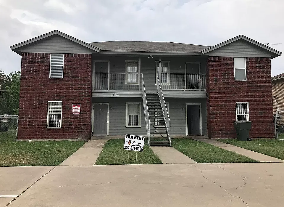 1008 Circle M Dr #D