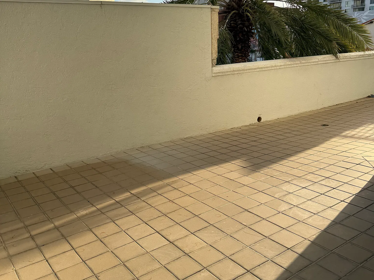 2 bed, 1089 sqft, $4,050 — Photo 3