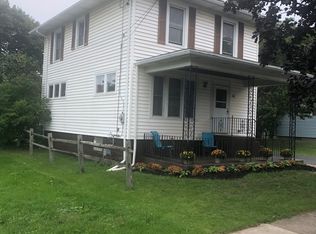 30 Rogers Ave, Lockport, NY