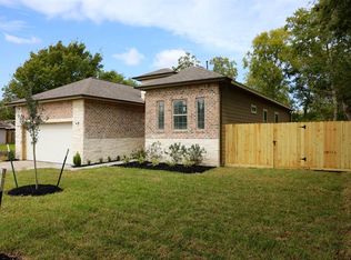 4823 Higgins St, Houston, TX 77033