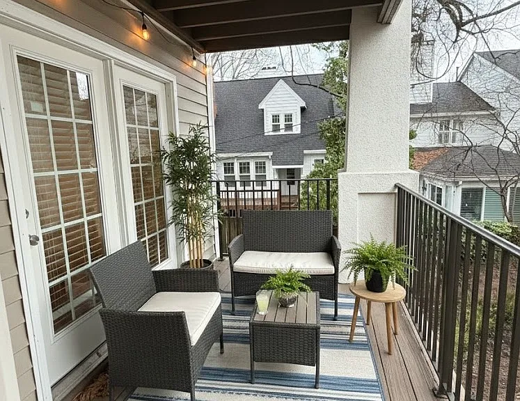 2701 Selwyn Ave #L — Photo 9