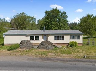 3717 E Chattaroy Rd, Chattaroy, WA 99003