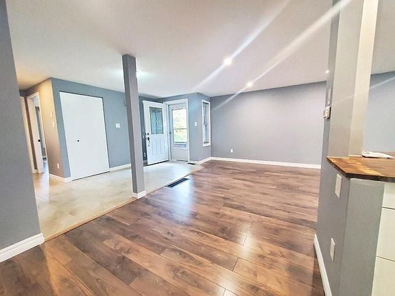 5th image of 162 Carter Cres