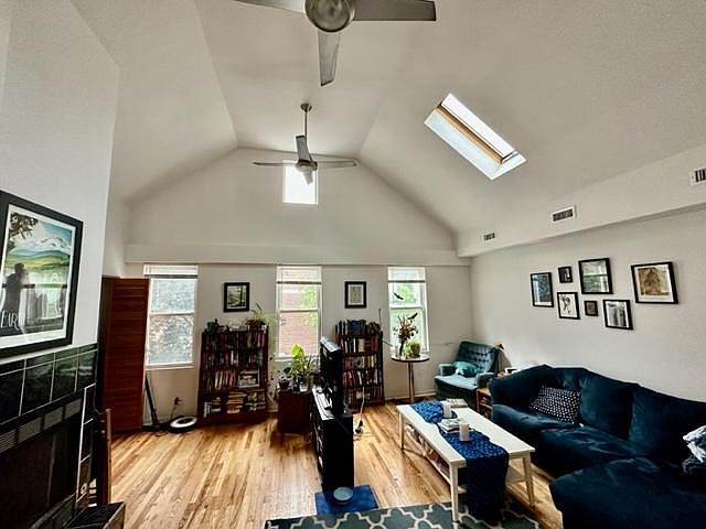 1st image of 1221 N Marion Ct #2