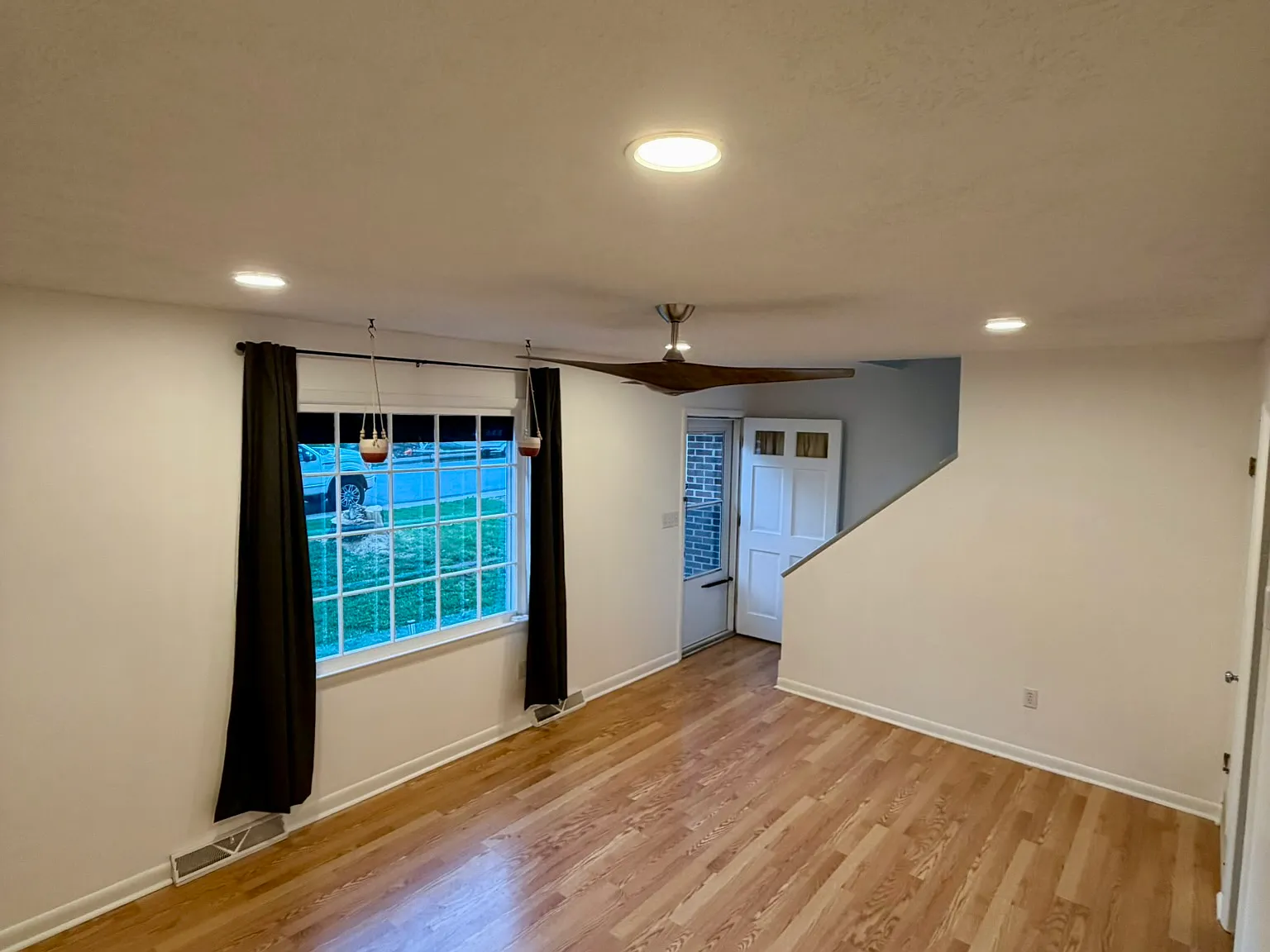 1228 Holmes Ave — Photo 3