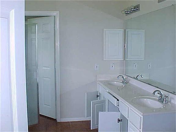 3rd image of 4106 Roaring Trail Dr