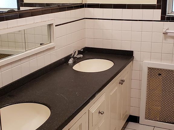 5th image of 748 S 10th St #1RR