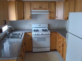 2314 De La Vina St APT E, Santa Barbara, CA 93105