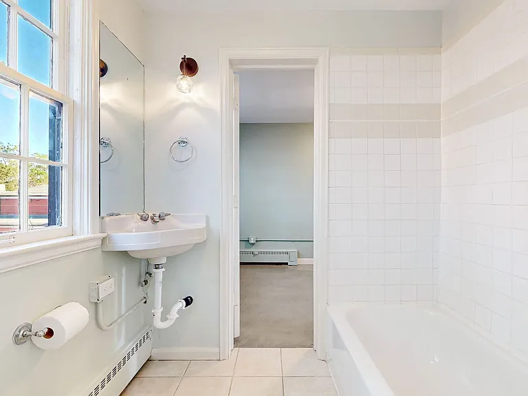 1301 W Dakota Ave #4 — Photo 14
