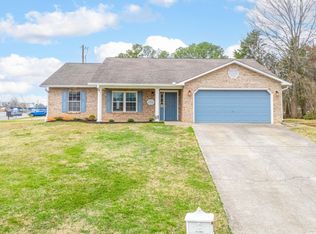 2601 Druid Hill Dr, Maryville, TN 37804