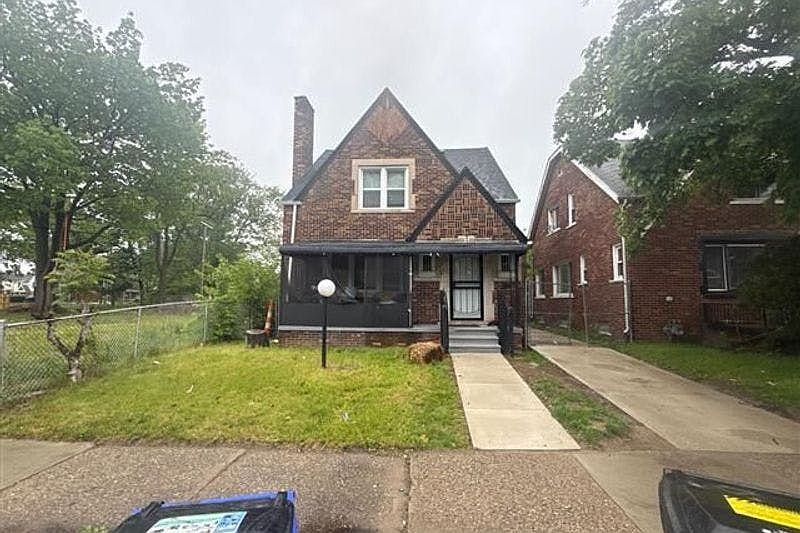 1st image of 15778 Wisconsin St