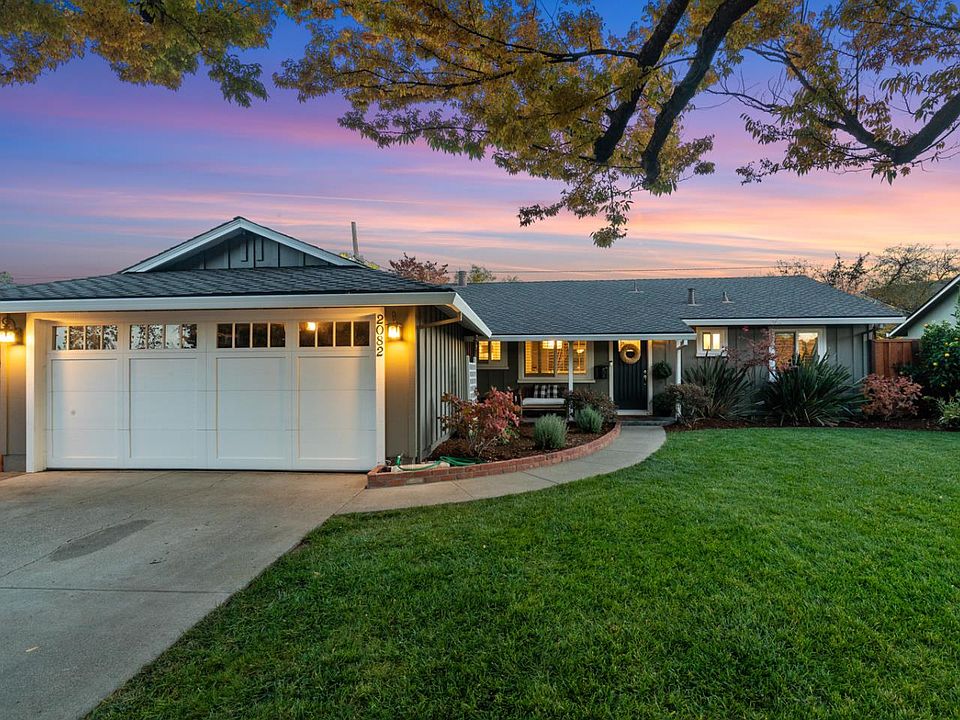 1st image of 2082 Rosswood Dr