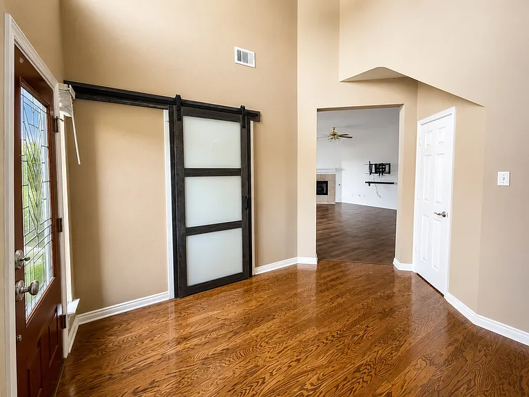 1818 Lake Texoma Cir — Photo 3