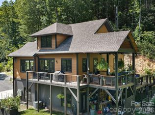 95 Merrills Chase Rd, Asheville, NC 28803