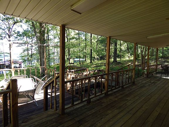 3rd image of 2420 Pilcher Rd