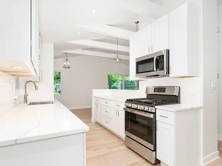 48 Oakwood Dr — Photo 6
