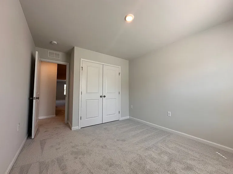 5927 Woodlawn Dr — Photo 13