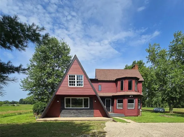 15401 Boulder Rd, Carlyle, IL 62231