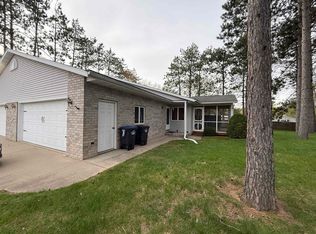 1607 Timber Trl, Shawano, WI 54166