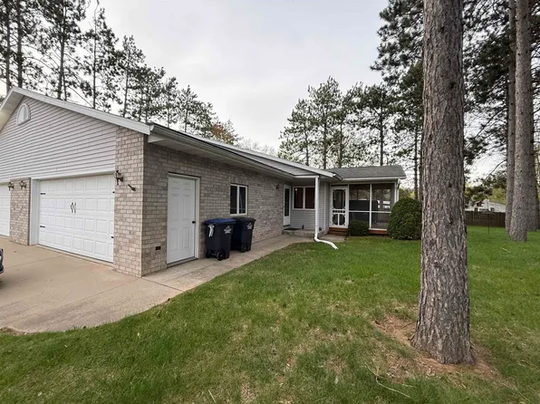 1607 Timber Trl, Shawano, WI 54166