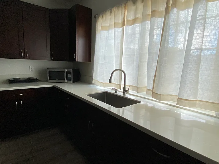 Ekaha Ave — Photo 6