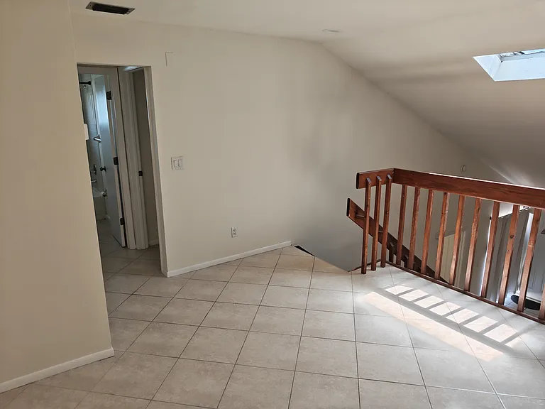 2nd floor living area