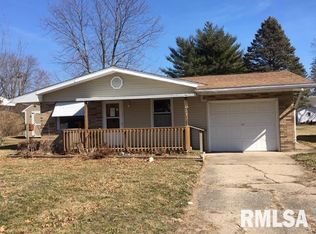 423 N 12th Ave, Canton, IL 61520