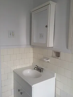 Rented by (Legacy) NY Quality Living Uptown | media 17