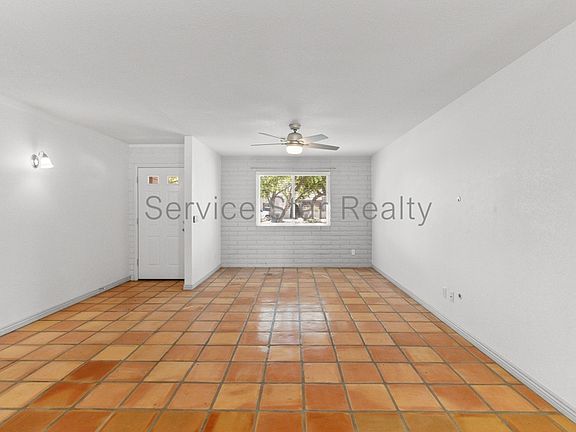 4th image of 4910 E Sunnyside Dr