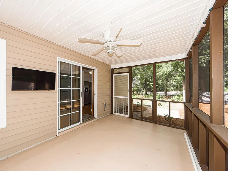 1005 Summerhaven Pl #F — Photo 31