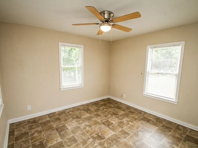 3030 Martin Luther King Dr — Photo 13