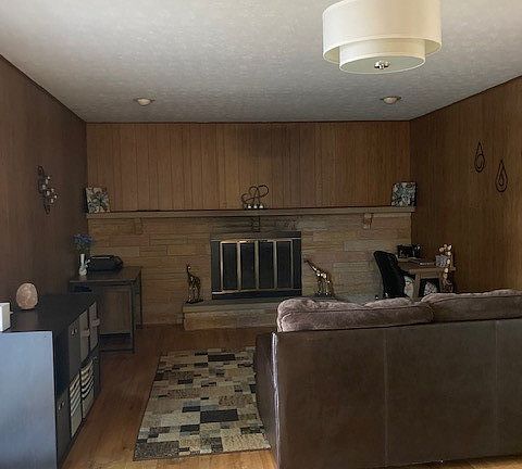 5th image of 1184 Clay Ct