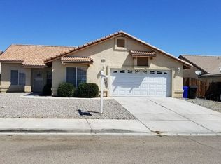 16050 Oak Creek Ct, Victorville, CA 92395