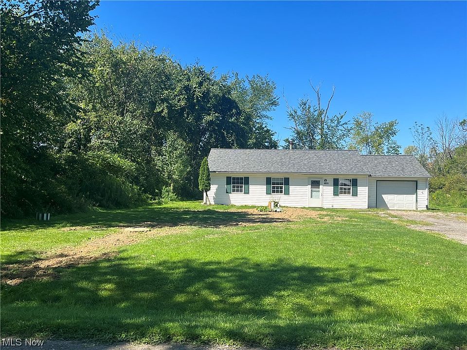 1st image of 4071 Evergreen Dr