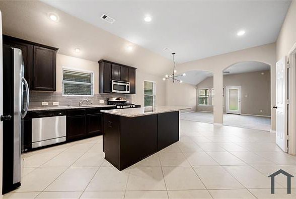 1st image of 4906 Windy Orchard Ln