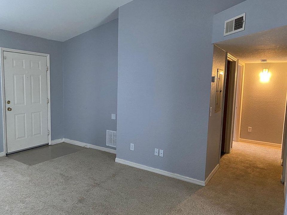 1st image of 14601 Ivy Chase Ln #601-5