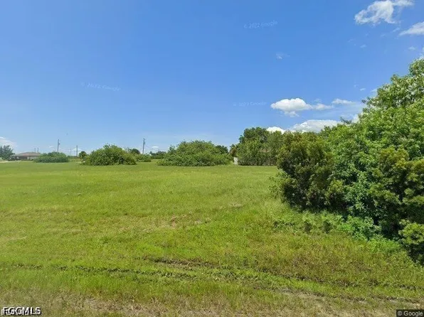 2925 Tropicana Pkwy W, Cape Coral, FL 33993