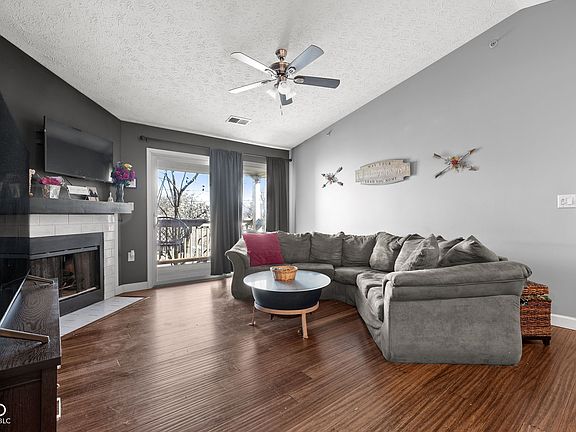 3rd image of 8810 Yardley Ct APT 208