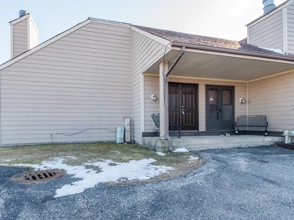 3309 Beacon St Unit 62, North Chicago, IL 60064