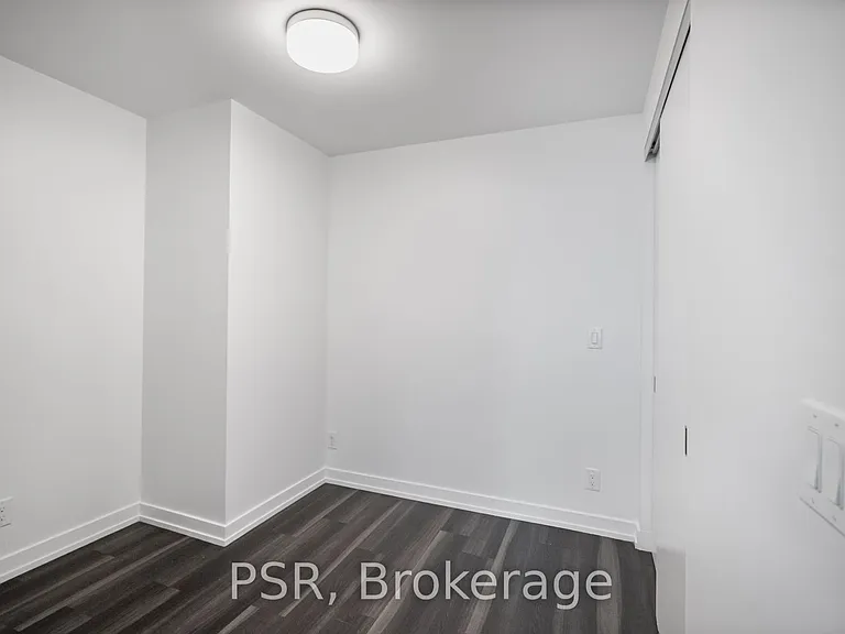 11 Ordnance St #1311 — Photo 14