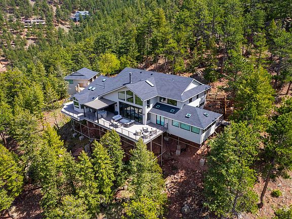 2nd image of 50 Wildwood Ln