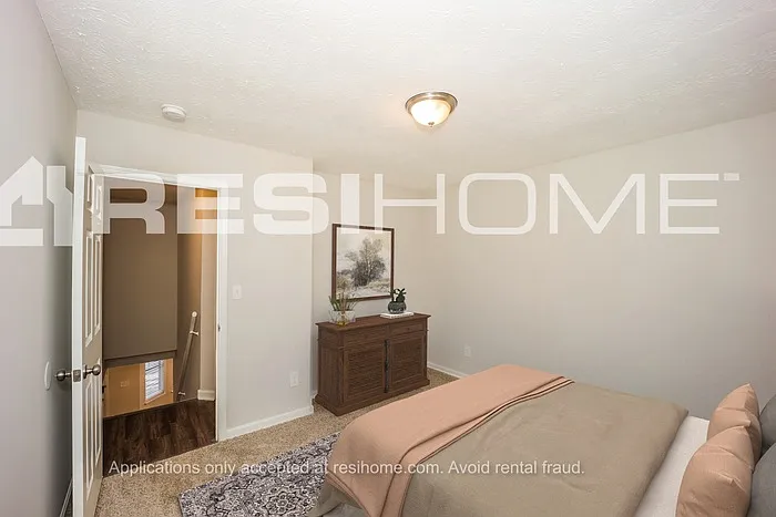 6554 River Glen Dr — Photo 8