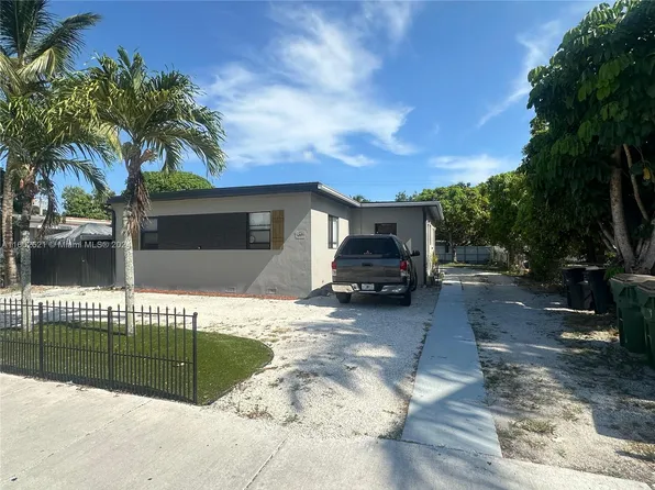 740 NW 135th St, North Miami, FL 33168