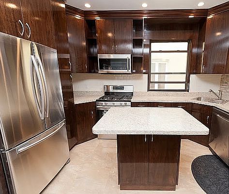 1st image of 2135 Steinway St #2