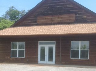 757 Bell Creek Rd BLDG 2, Hiawassee, GA 30546