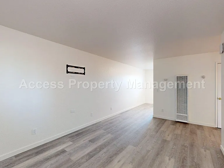 4125 Anna Ave #B — Photo 2
